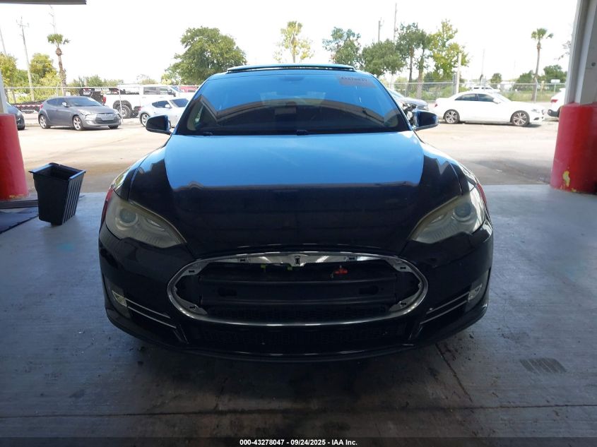 2013 Tesla Model S VIN: 5YJSA1DN2DFP17430 Lot: 43278047