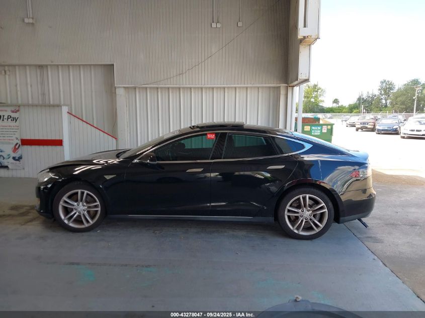2013 Tesla Model S VIN: 5YJSA1DN2DFP17430 Lot: 43278047