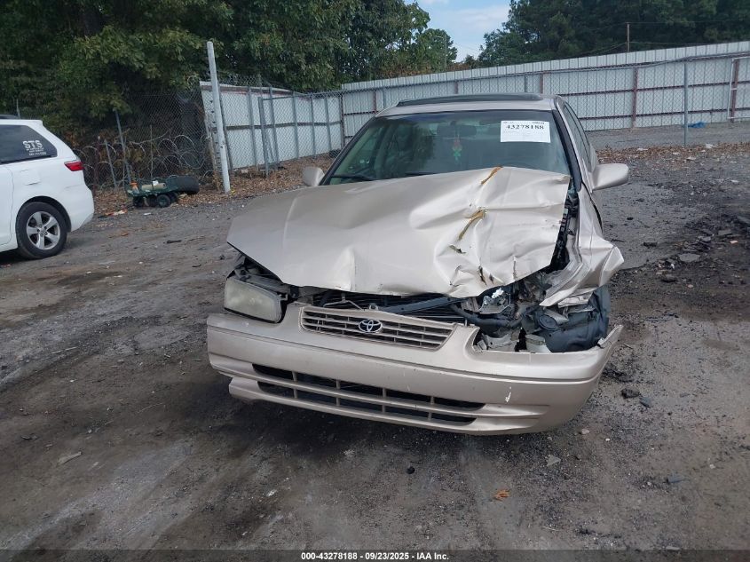 1997 Toyota Camry Xle V6 VIN: 4T1BF22K5VU923734 Lot: 43278188