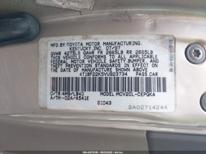 1997 Toyota Camry Xle V6 VIN: 4T1BF22K5VU923734 Lot: 43278188