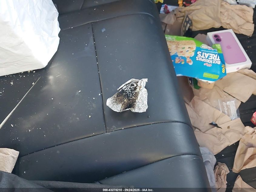 2023 Tesla Model Y Awd/Long Range Dual Motor All-Wheel Drive VIN: 7SAYGDEE5PF755573 Lot: 43278210