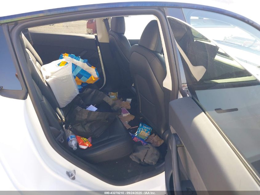 2023 Tesla Model Y Awd/Long Range Dual Motor All-Wheel Drive VIN: 7SAYGDEE5PF755573 Lot: 43278210