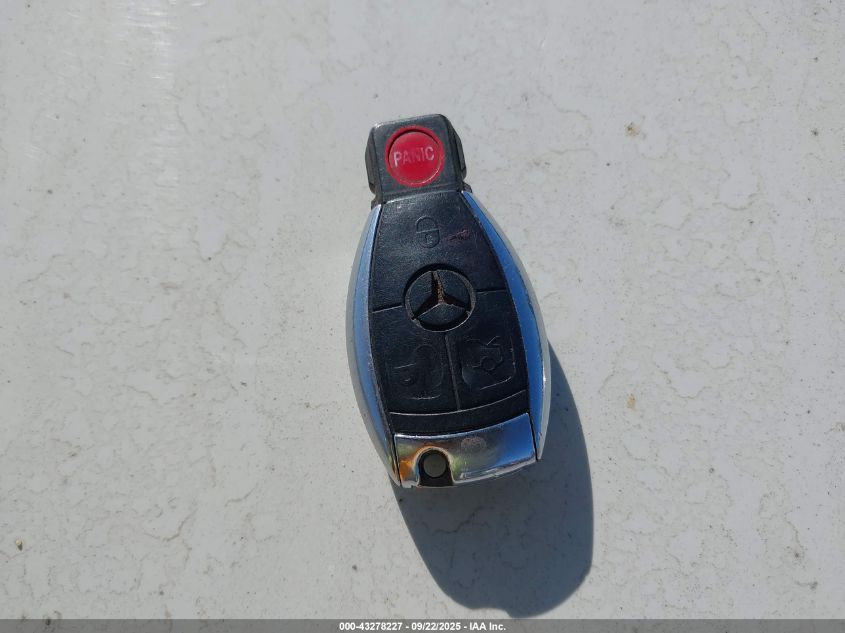 2008 Mercedes-Benz C 300 Luxury/Sport VIN: WDDGF54X58F084137 Lot: 43278227