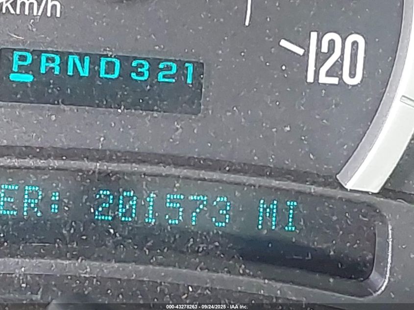 2004 Cadillac Escalade Standard VIN: 1GYEK63N84R287562 Lot: 43278263