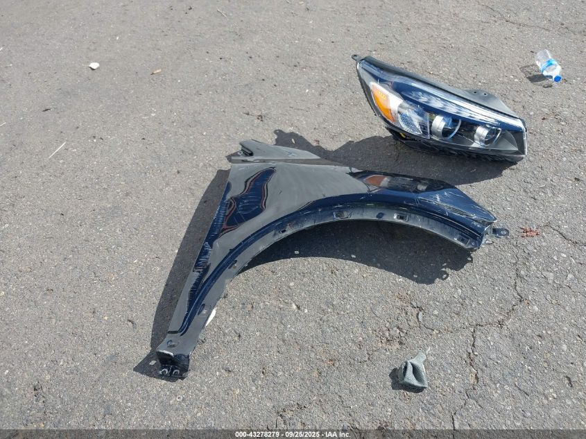 2017 Kia Sorento 3.3L Sxl VIN: 5XYPKDA55HG304165 Lot: 43278279