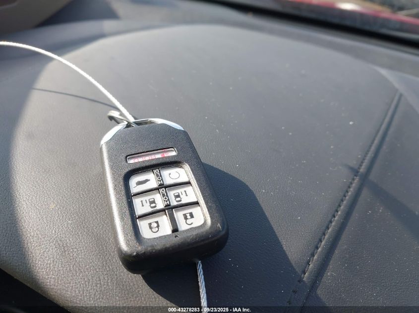 2022 Honda Odyssey Touring VIN: 5FNRL6H89NB011079 Lot: 43278283