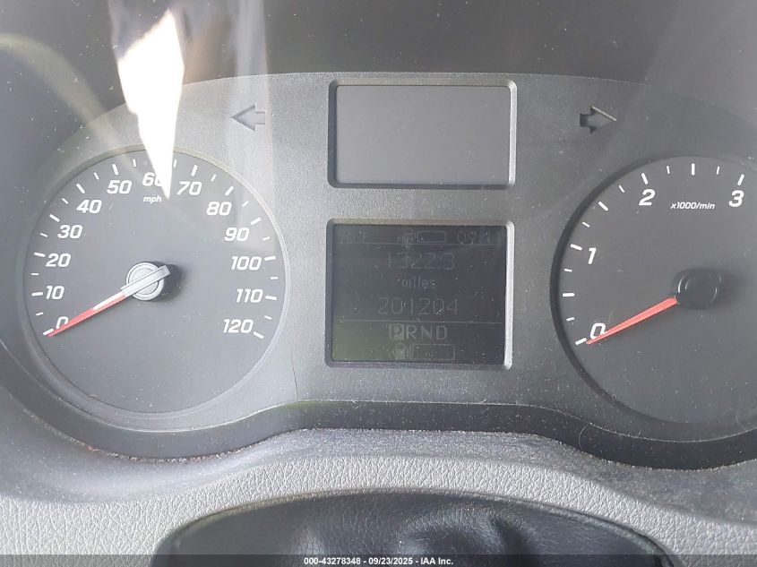 2019 Mercedes-Benz Sprinter 2500 High Roof V6 VIN: WD4PF1CD4KP143485 Lot: 43278348