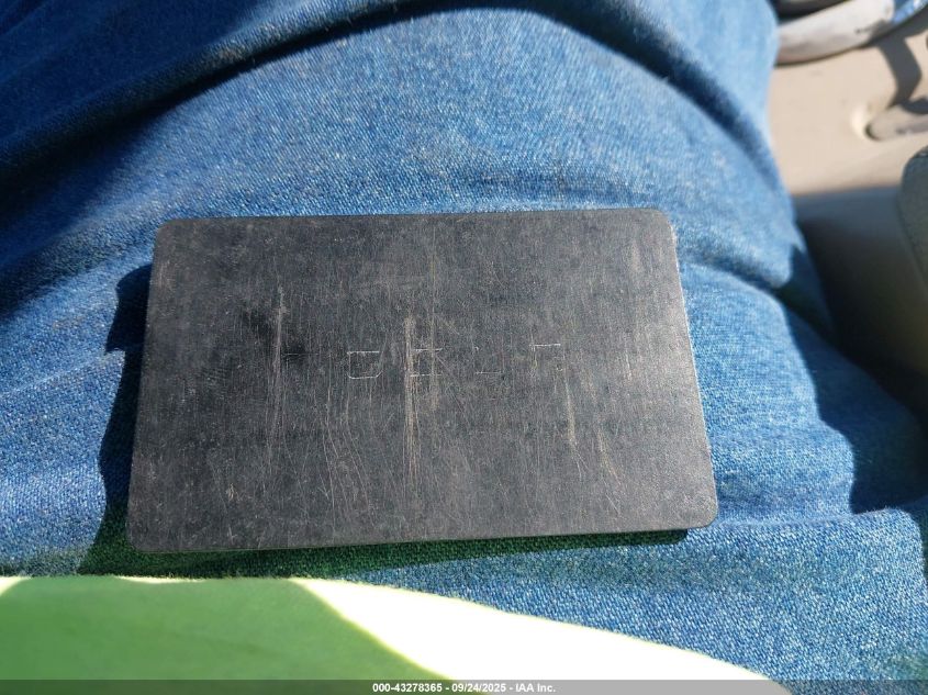 2022 Tesla Model Y Performance Dual Motor All-Wheel Drive VIN: 7SAYGDEF8NF560914 Lot: 43278365