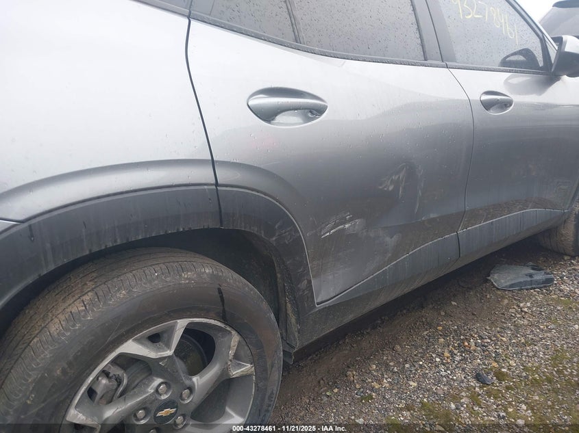 KL77LHEP4SC065734 2025 CHEVROLET TRAX photo no. 17