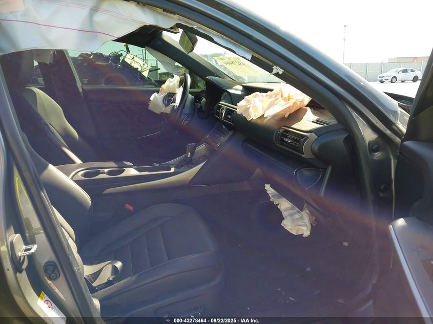 2017 LEXUS IS 200T - JTHBA1D25H5051529