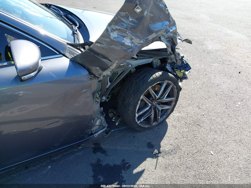 2017 LEXUS IS 200T - JTHBA1D25H5051529