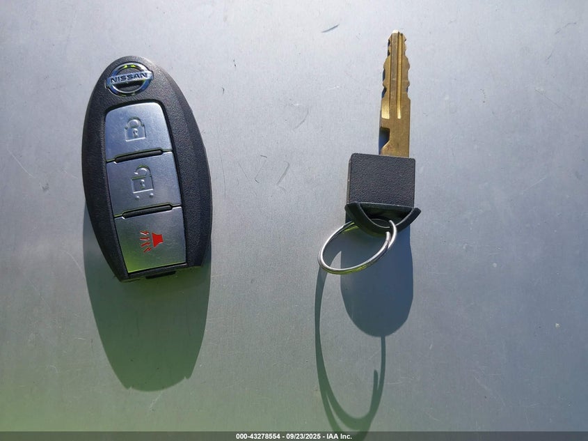 2017 NISSAN TITAN SV - 1N6AA1E52HN568502