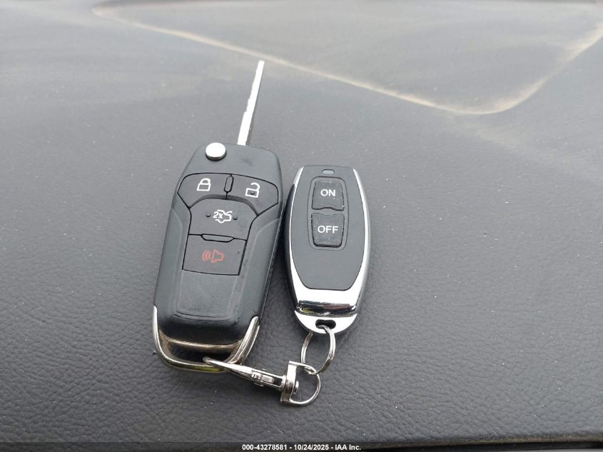 2013 Ford Fusion Se VIN: 3FA6P0HR7DR370026 Lot: 43278581