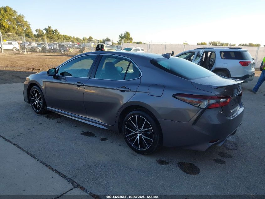 2022 Toyota Camry Se