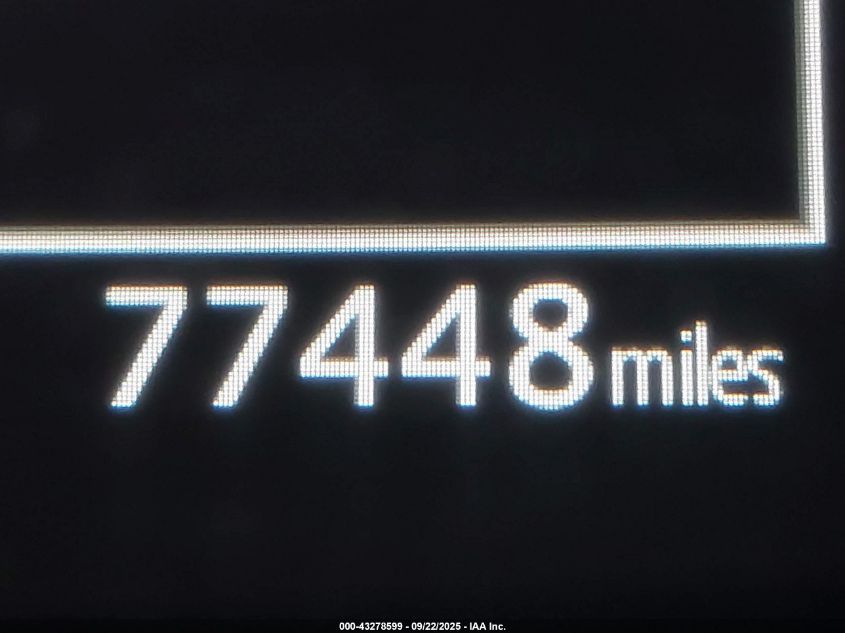 2019 Toyota Camry Le VIN: 4T1B11HK7KU851382 Lot: 43278599