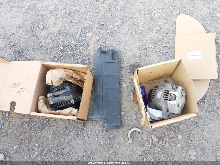 2007 Toyota Yaris VIN: JTDJT923475094484 Lot: 43278635