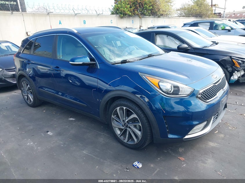 Vin: kndce3lc6h5038143, lot: 43773265, kia niro touring 2017 img_1