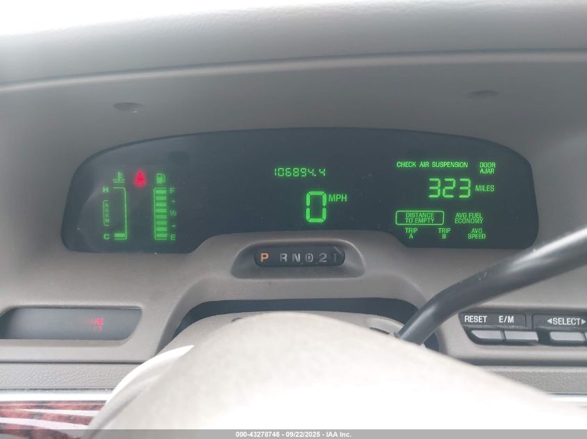 2001 Mercury Grand Marquis Ls VIN: 2MEFM75W01X619476 Lot: 43278746