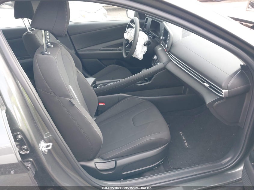 KMHLM4DJ5SU140872 2025 HYUNDAI ELANTRA photo no. 5