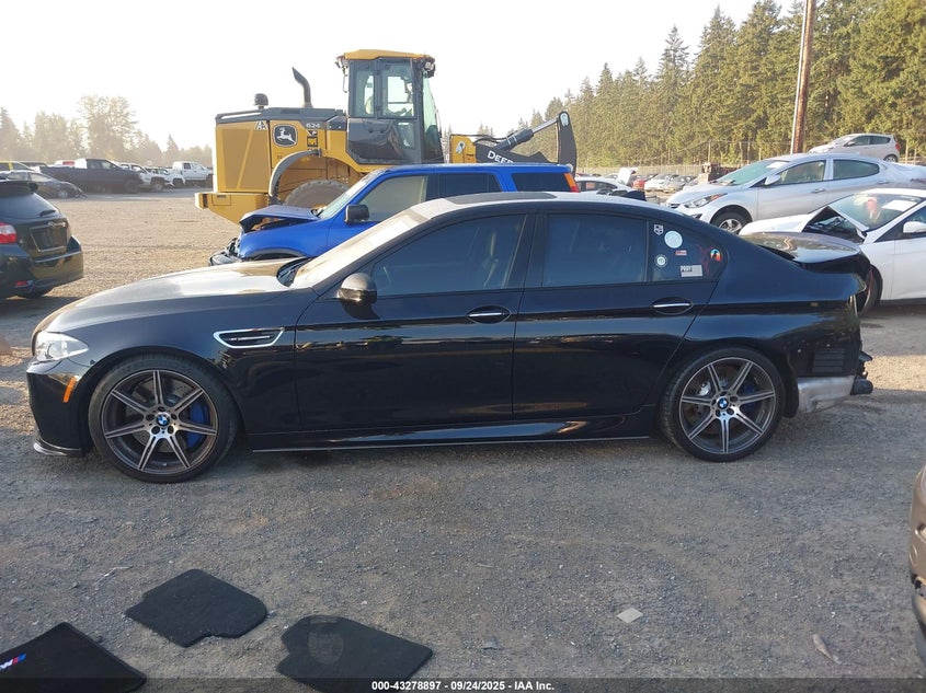 2015 BMW M5 - WBSFV9C57FD595009
