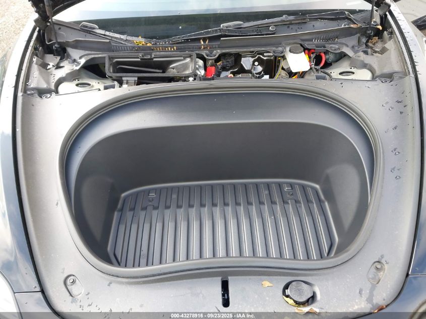 2025 Tesla Model 3 Long Range All-Wheel Drive VIN: 5YJ3E1EB9SF953857 Lot: 43278916