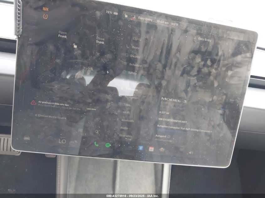 2025 Tesla Model 3 Long Range All-Wheel Drive VIN: 5YJ3E1EB9SF953857 Lot: 43278916