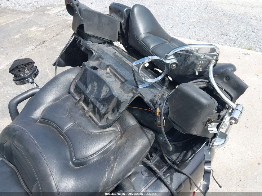 2002 Honda Gl1800 VIN: 1HFSC47092A104521 Lot: 43278926