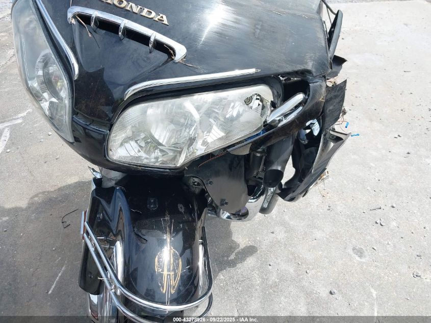 2002 Honda Gl1800 VIN: 1HFSC47092A104521 Lot: 43278926