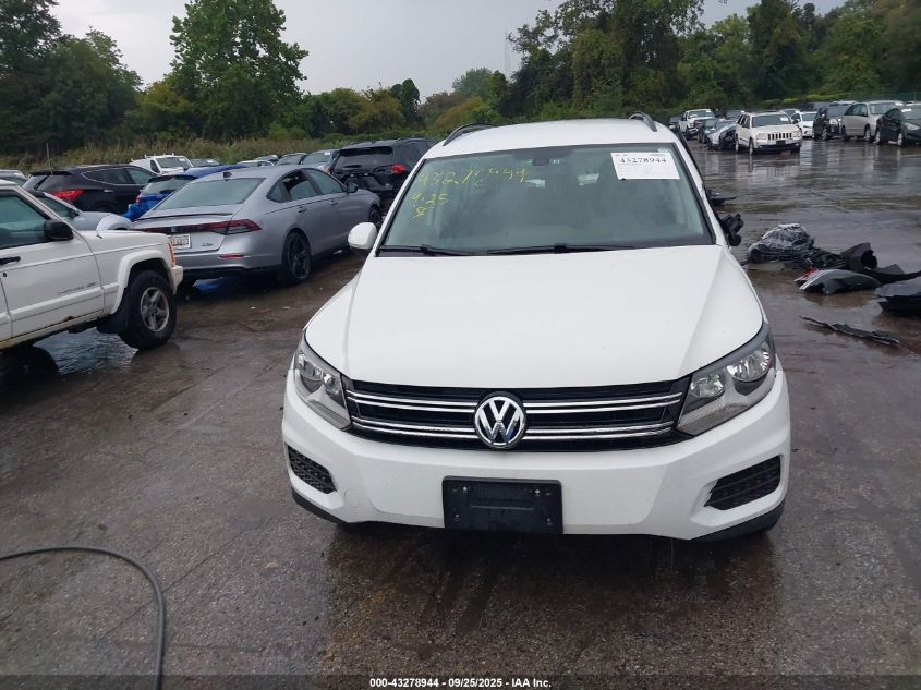 2017 Volkswagen Tiguan 2.0T/2.0T S VIN: WVGBV7AX9HK016742 Lot: 43278944