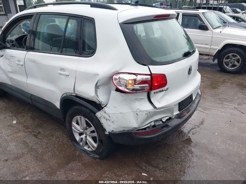 2017 Volkswagen Tiguan 2.0T/2.0T S VIN: WVGBV7AX9HK016742 Lot: 43278944