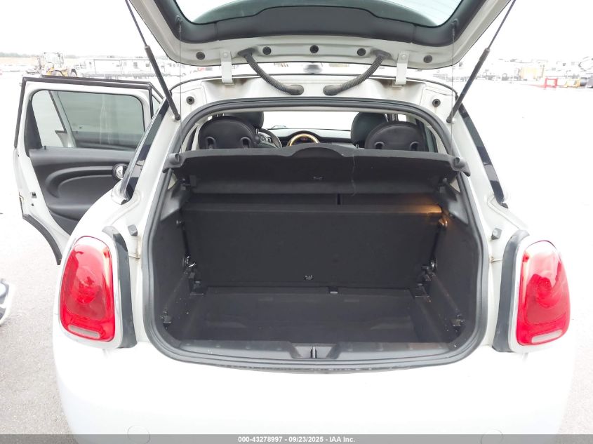 2015 Mini Hardtop Cooper VIN: WMWXS5C59FT833880 Lot: 43278997