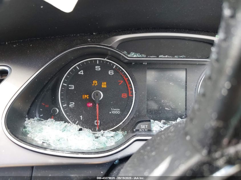 2015 Audi A4 2.0T Premium VIN: WAUEFAFL4FA070273 Lot: 43279025