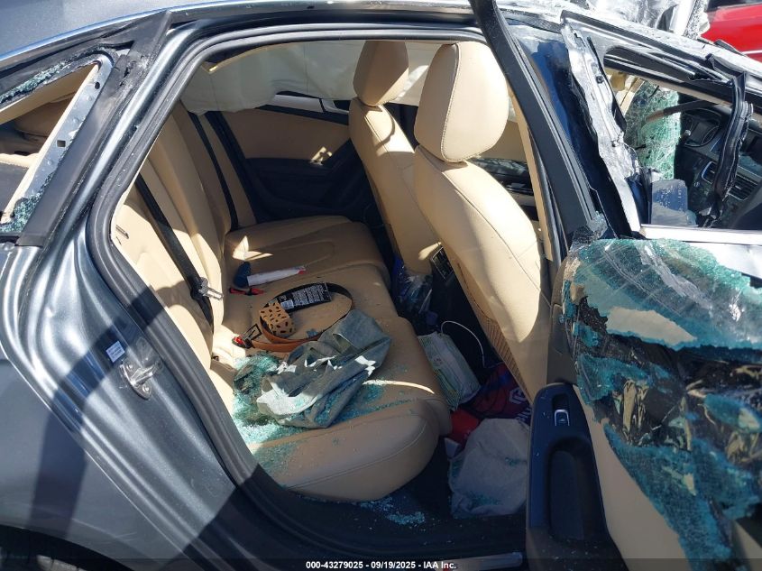 2015 Audi A4 2.0T Premium VIN: WAUEFAFL4FA070273 Lot: 43279025