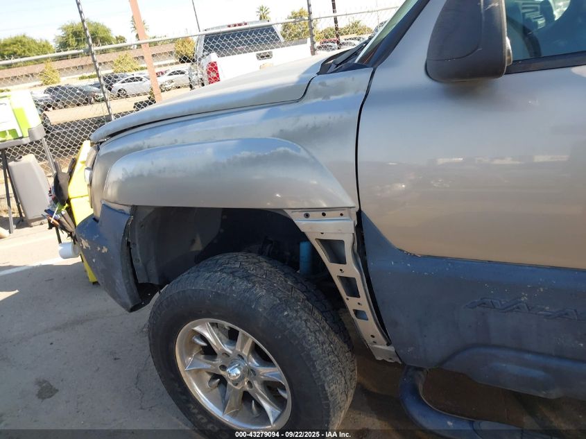 2002 Chevrolet Avalanche 1500 VIN: 3GNEC13T02G280159 Lot: 43279094