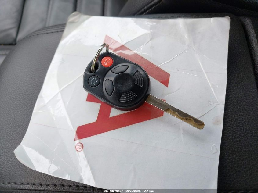 2017 Ford C-Max Energi Se VIN: 1FADP5EU8HL117556 Lot: 43279107