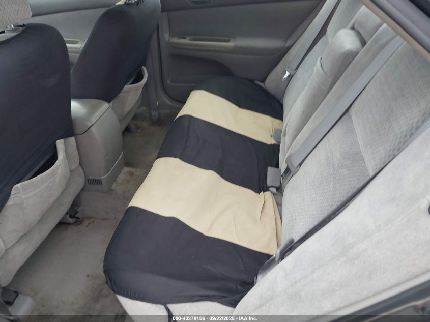 2004 Toyota Camry Le VIN: 4T1BE32K64U829496 Lot: 43279156