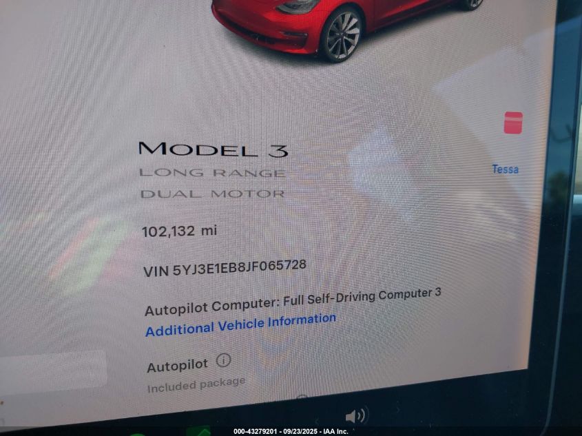 2018 Tesla Model 3 Long Range/Performance VIN: 5YJ3E1EB8JF065728 Lot: 43279201