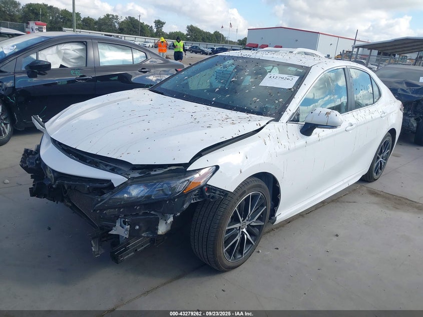 2024 TOYOTA CAMRY SE - 4T1G11AK2RU240945