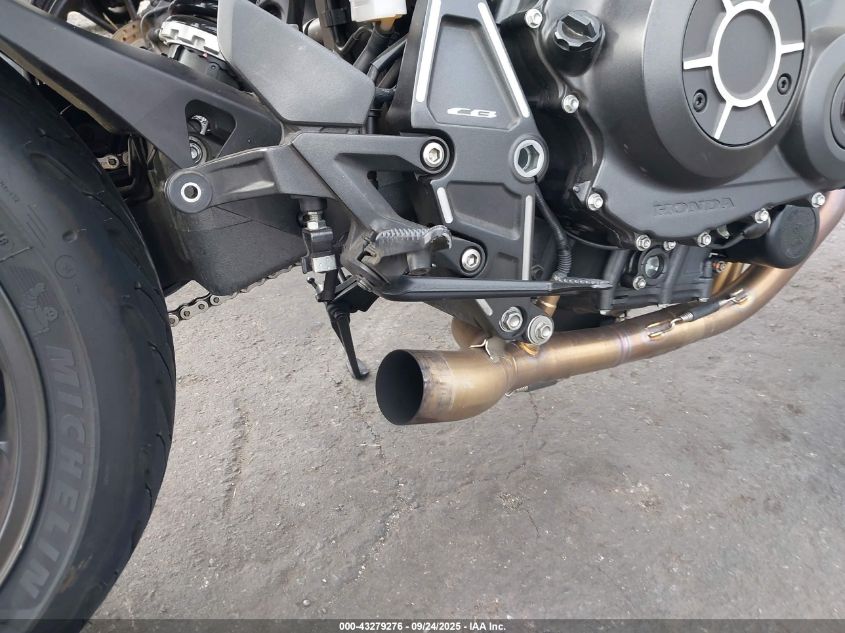 2022 Honda Cb1000 Ra VIN: JH2SC8015NK400260 Lot: 43279276