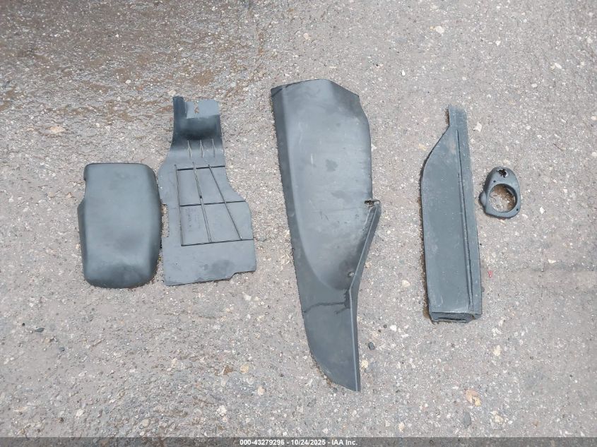 2002 Chevrolet Camaro VIN: 2G1FP22KX22156444 Lot: 43279296