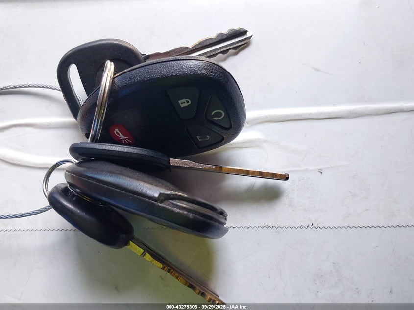 2013 GMC SIERRA 1500 SLE - 3GTP1VE06DG229849