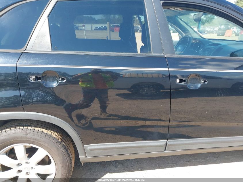 2011 Kia Sorento Lx VIN: 5XYKT3A1XBG073012 Lot: 43279327