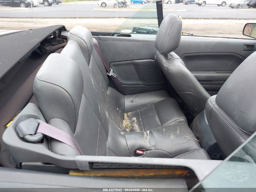 2006 Ford Mustang V6 VIN: 1ZVFT84N065130360 Lot: 43279342