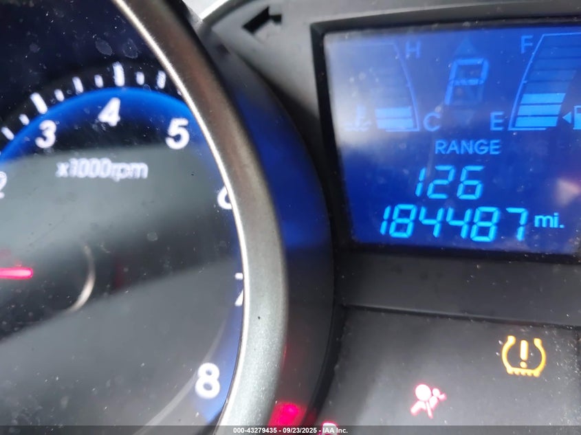 2014 HYUNDAI TUCSON SE - KM8JU3AG3EU933487