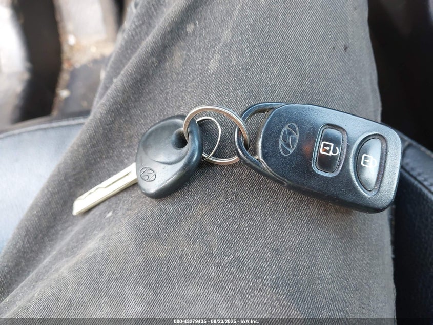 2014 HYUNDAI TUCSON SE - KM8JU3AG3EU933487