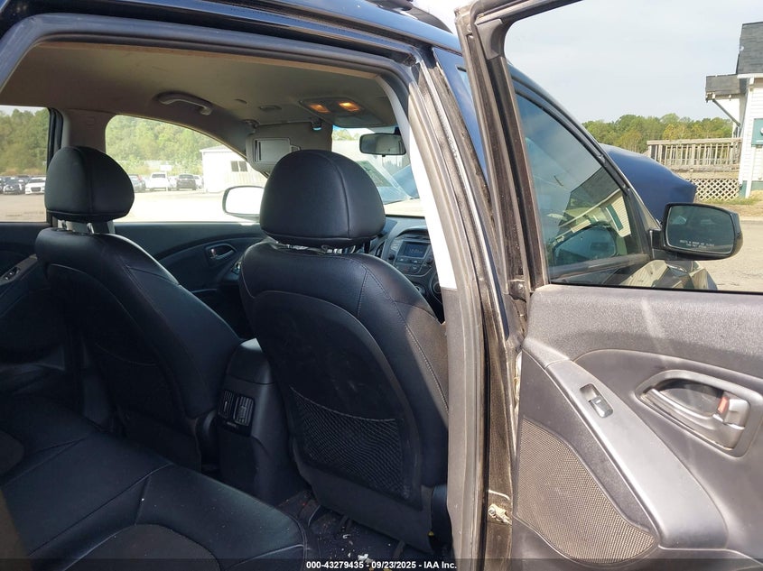 2014 HYUNDAI TUCSON SE - KM8JU3AG3EU933487