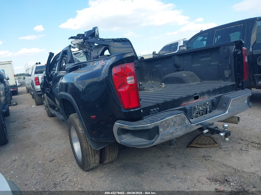 1GC4YUEY2PF223101 2023 CHEVROLET SILVERADO photo no. 3