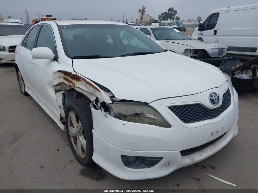 4T1BF3EK4AU558796 2010 Toyota Camry Se auction photo 1