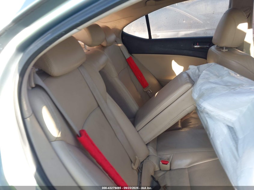 JTHCK262372014676 2007 LEXUS IS photo no. 8