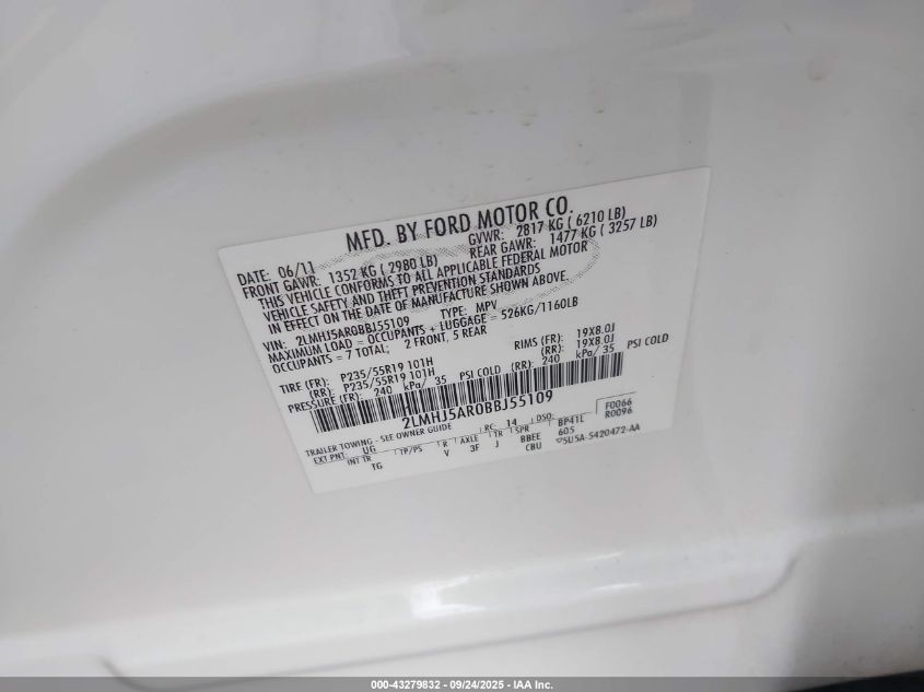 2011 Lincoln Mkt VIN: 2LMHJ5AROBBJ55109 Lot: 43279832